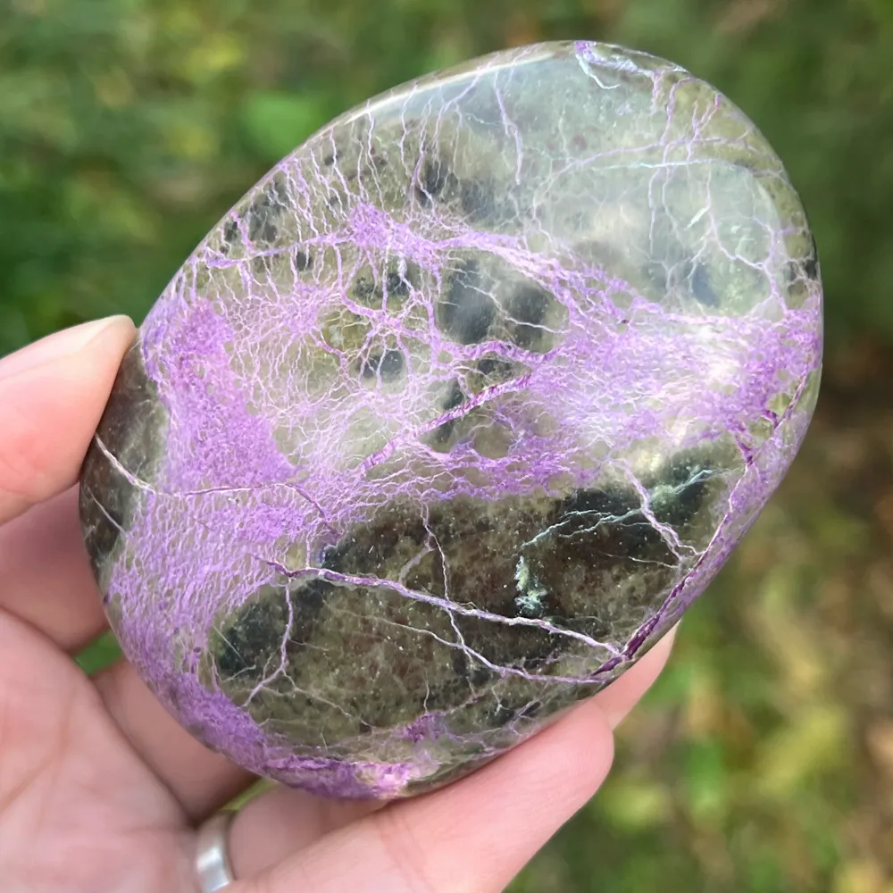 Atlantisit Stone (Stichtit, Serpentin) Model O6