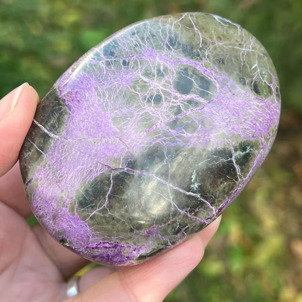 Atlantisit Stone (Stichtit, Serpentin) Model O6