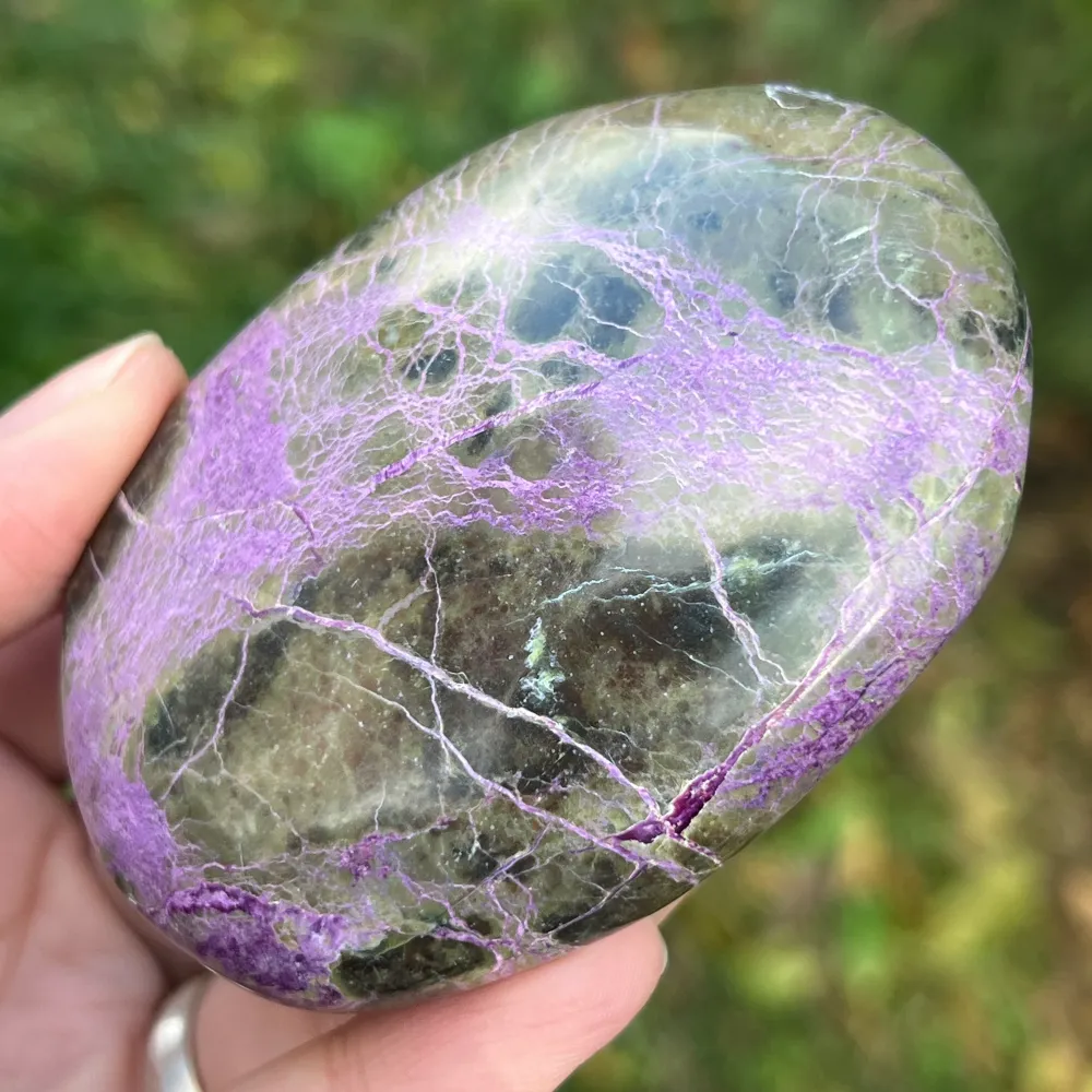 Atlantisit Stone (Stichtit, Serpentin) Model O6