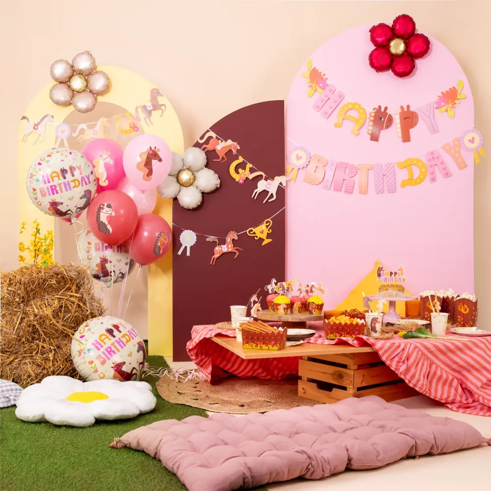 Baner Happy Birthday Koniki 245x22,5cm