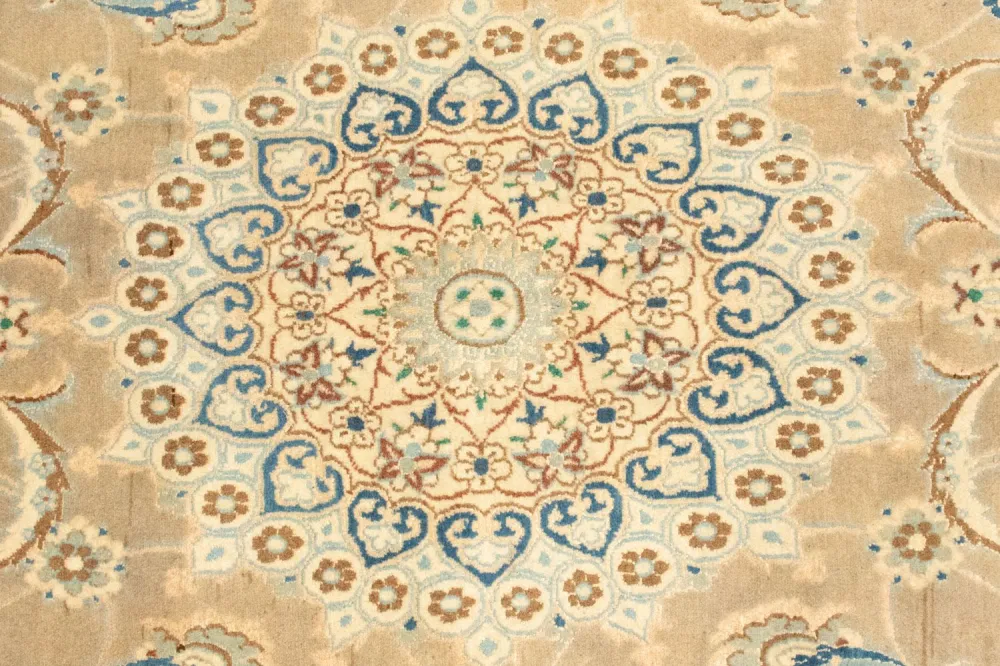 Dywan perski - Nain - Królewski - 236 x 140 cm - wielokolorowy