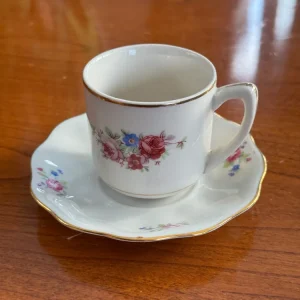 Filiżanka ze spodkiem, porcelana, złocona