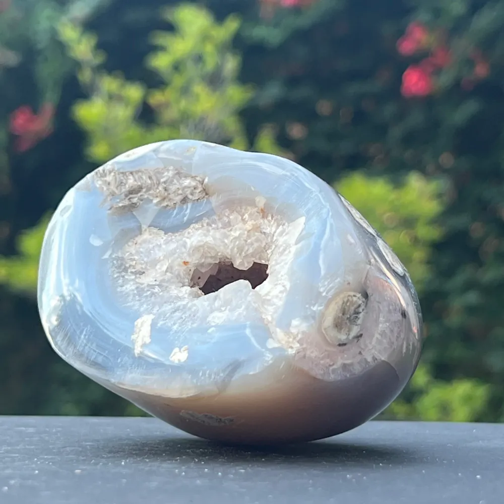 Geoda Agate Amethyst Model 2