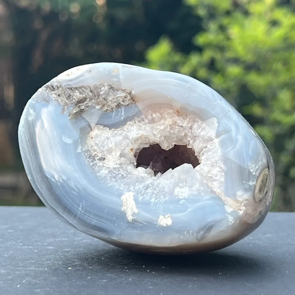 Geoda Agate Amethyst Model 2