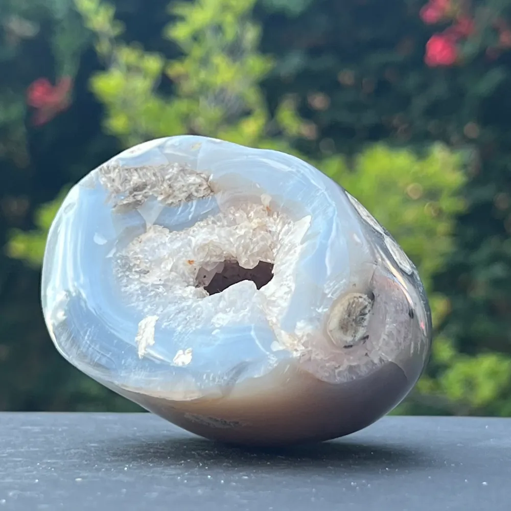 Geoda Agate Amethyst Model 2