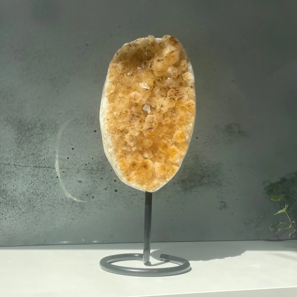 Geoda cytrynowa na stojaku | Model 2