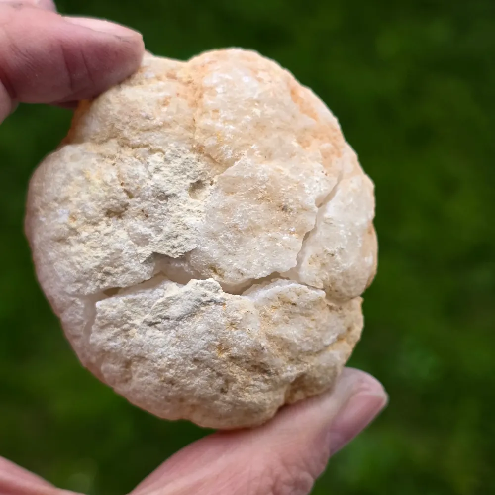 Geode Bezbarwny model kwarcowy kryształu górskiego 6