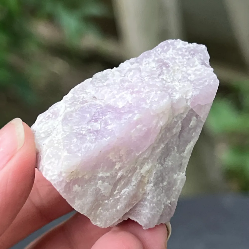 Kunzit Brute Stone | Model 6