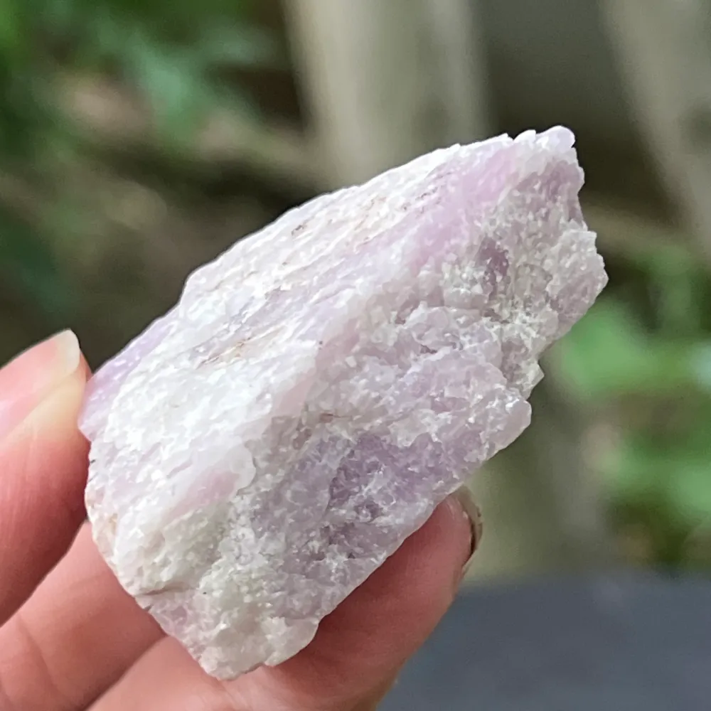 Kunzit Brute Stone | Model 6