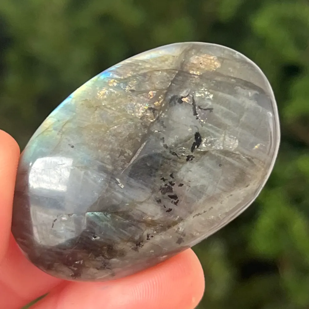 Labradorit Palm Stone z Madagaskar Model 11