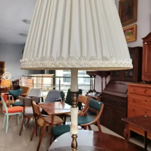 Lampa salonowa, noga z onyksu, abażur