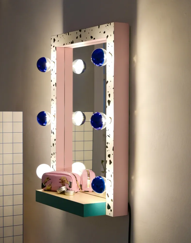 Lustro SUPERMIRROR TERRAZZO biały z różowym i turkusowym