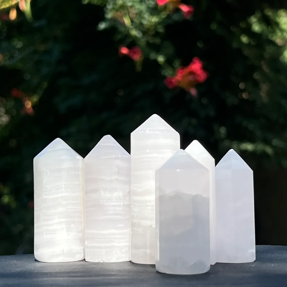 MANGANO CALTIT Obelisc 5-6 cm