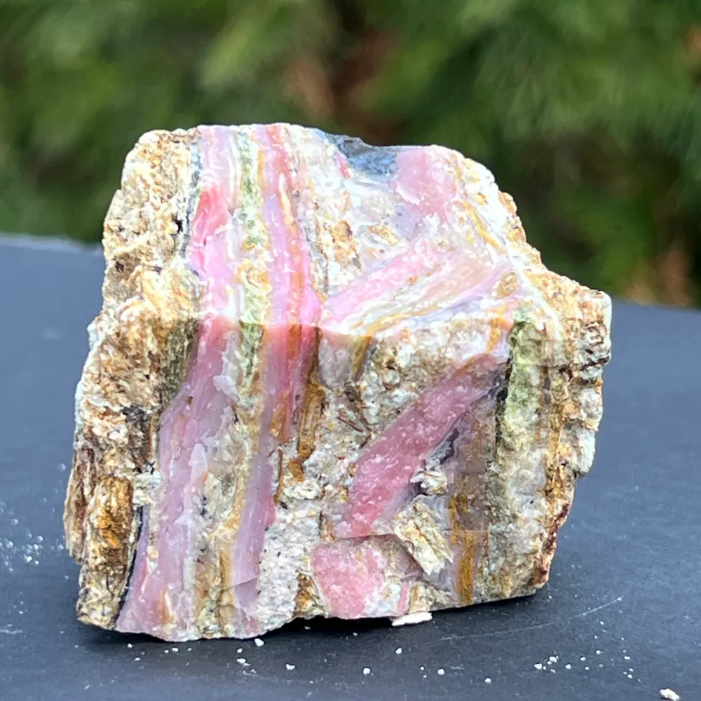 Model Pink Opal Rough Stone (z Peru) 17