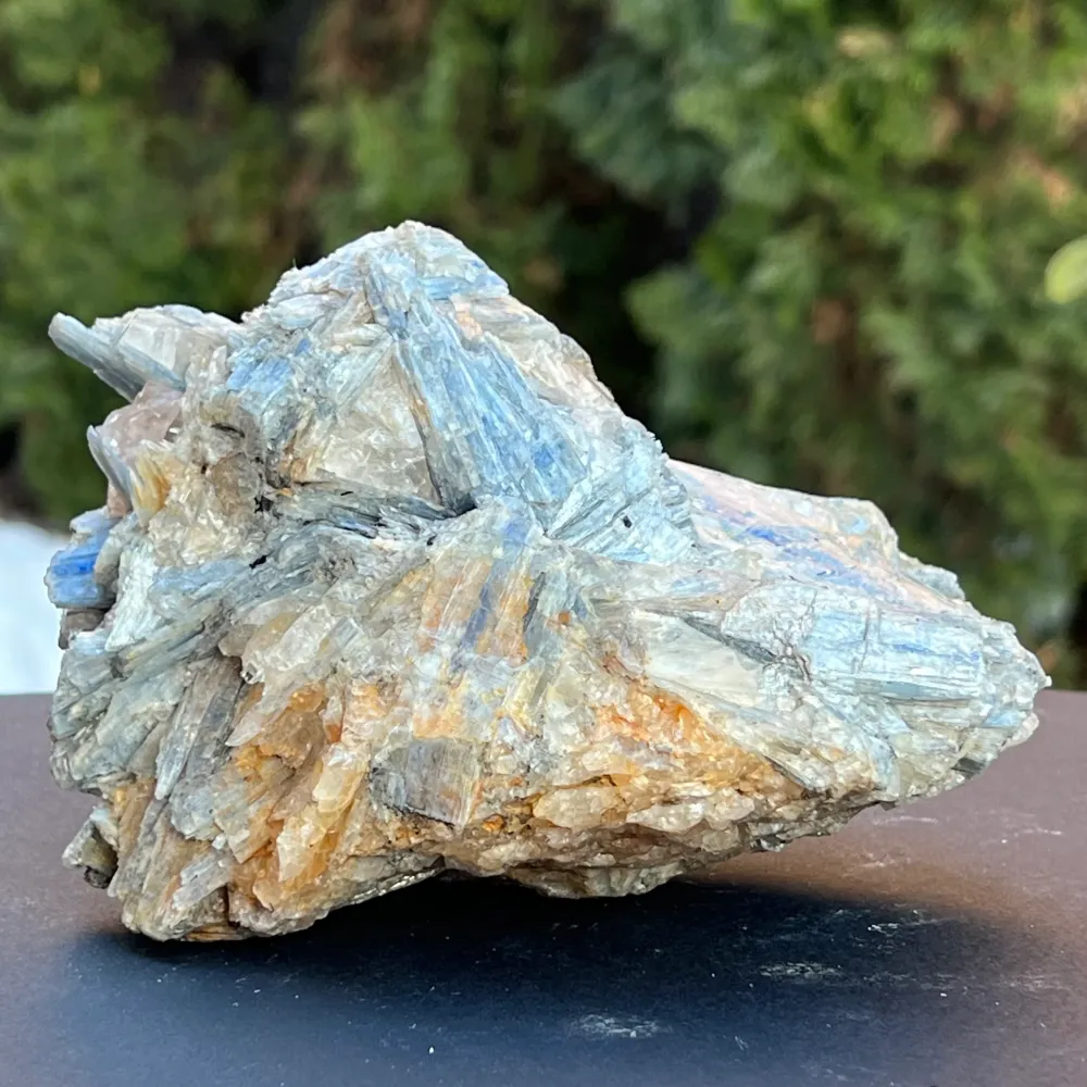 Nieoszlifowany kamień Blue Kianite (Kyanite) z Zimbabwe Model c2/2