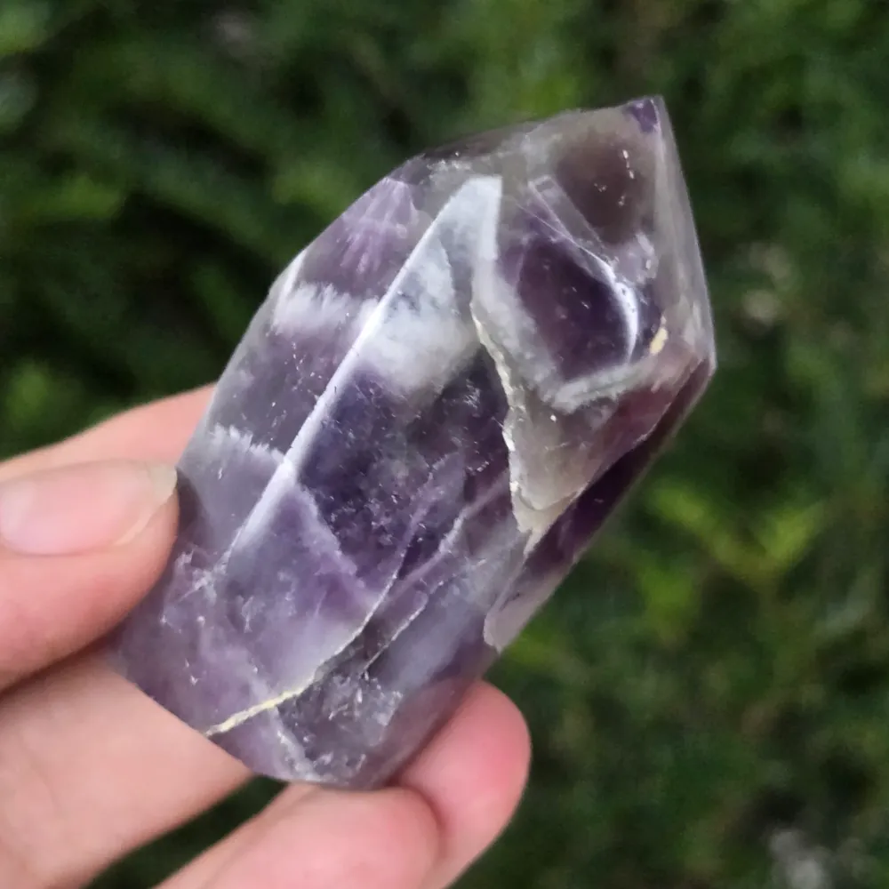 Obelisc Amethyst Chevron Model 2
