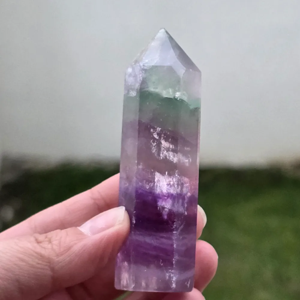 Obelisk z fluorytu tęczowego | Model 6