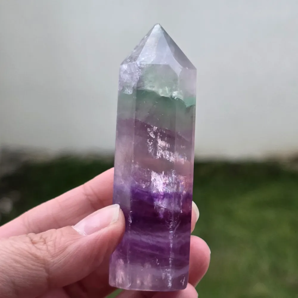 Obelisk z fluorytu tęczowego | Model 6