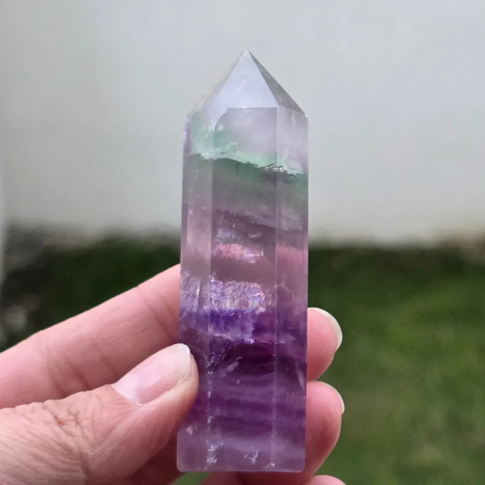 Obelisk z fluorytu tęczowego | Model 6