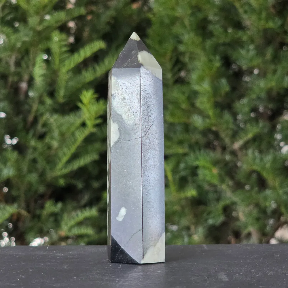 Obelisk kamień chryzantema | Model 1