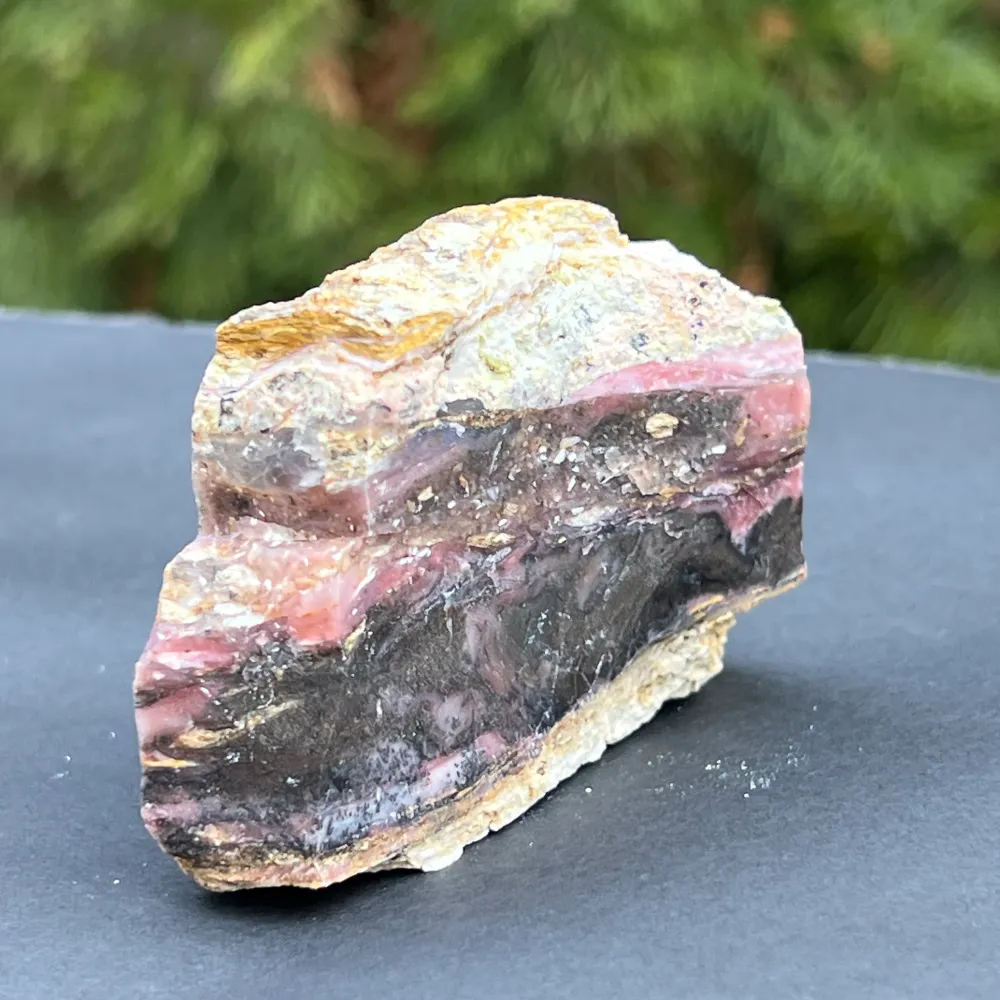 Różowy Opal Szorstki Kamień (z Peru) Model 24