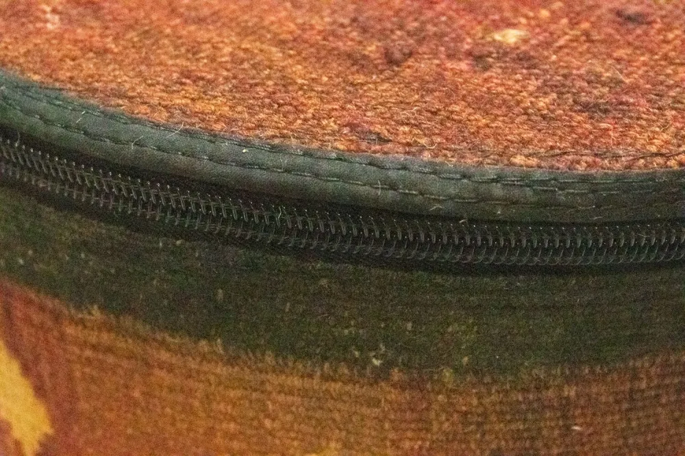 Sitzmöbel sonderform - 50 x 40 cm - mehrfarbig