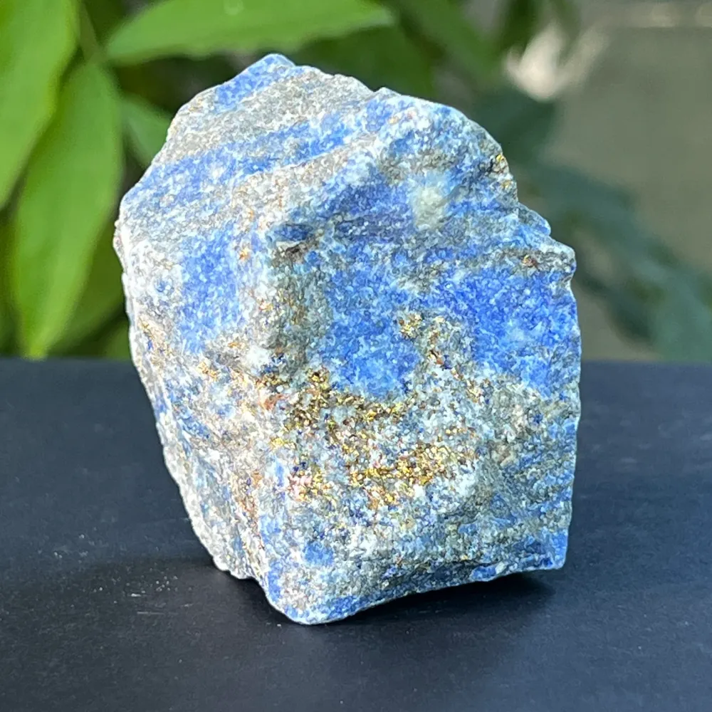 Surowy kamień Lapis Lazuli m1