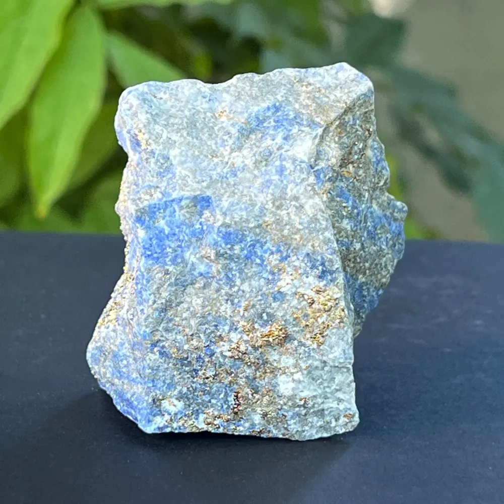 Surowy kamień Lapis Lazuli m1