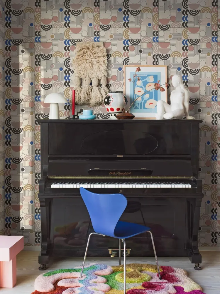 Tapeta flizelinowa papierowa z geometrycznym wzorem COSMOPOLITAN beżowy
