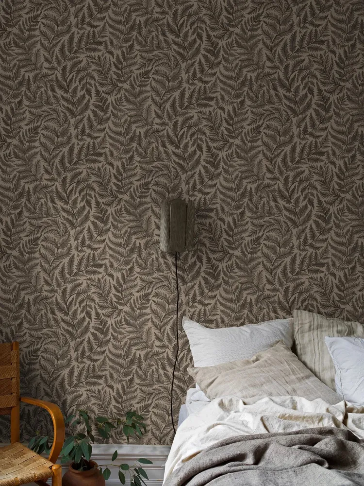 Tapeta flizelinowa papierowa z roślinnym wzorem FERNS brązowy