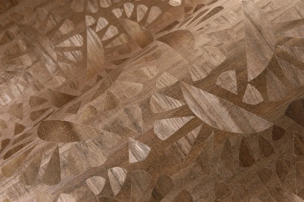 Tapeta fornirowana z geometrycznym wzorem WOODBLOCK BEETLE FLORA brązowy