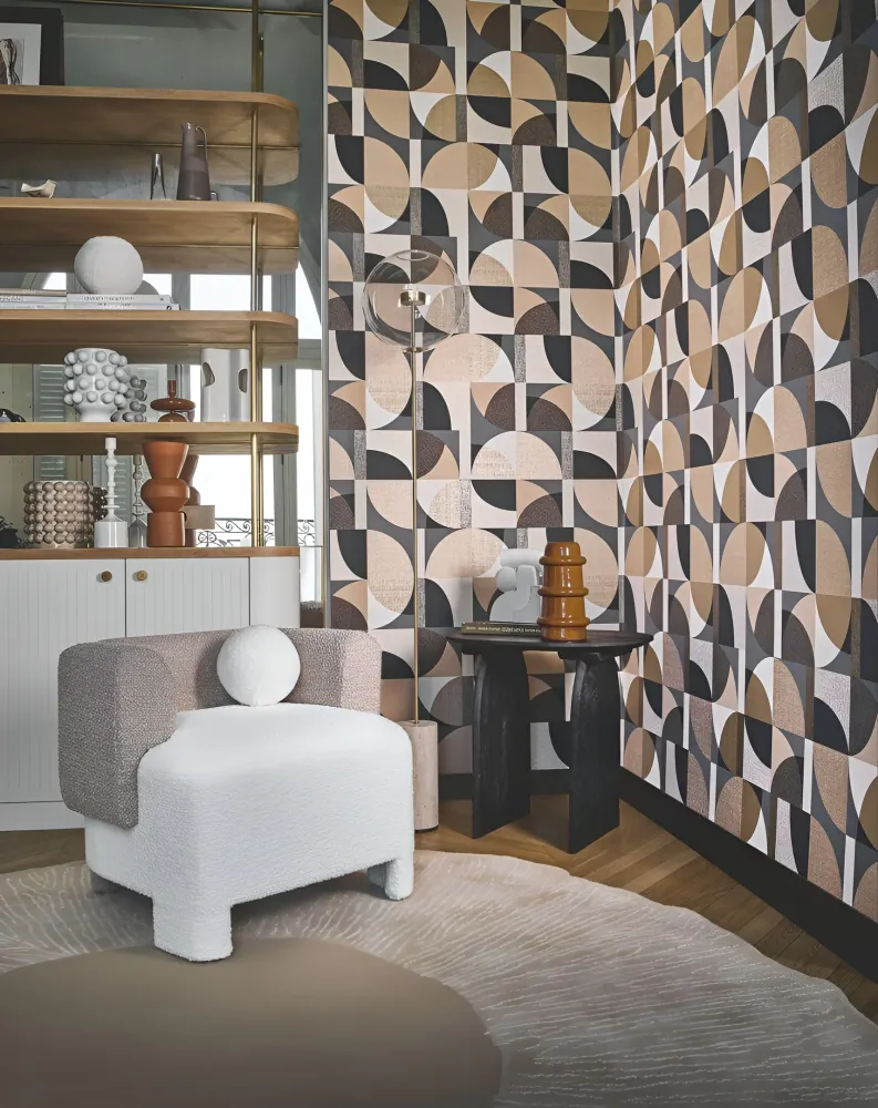 Tapeta z geometrycznym wzorem BARILLET - ANTHRACITE/NUDE antracytowy z beżem