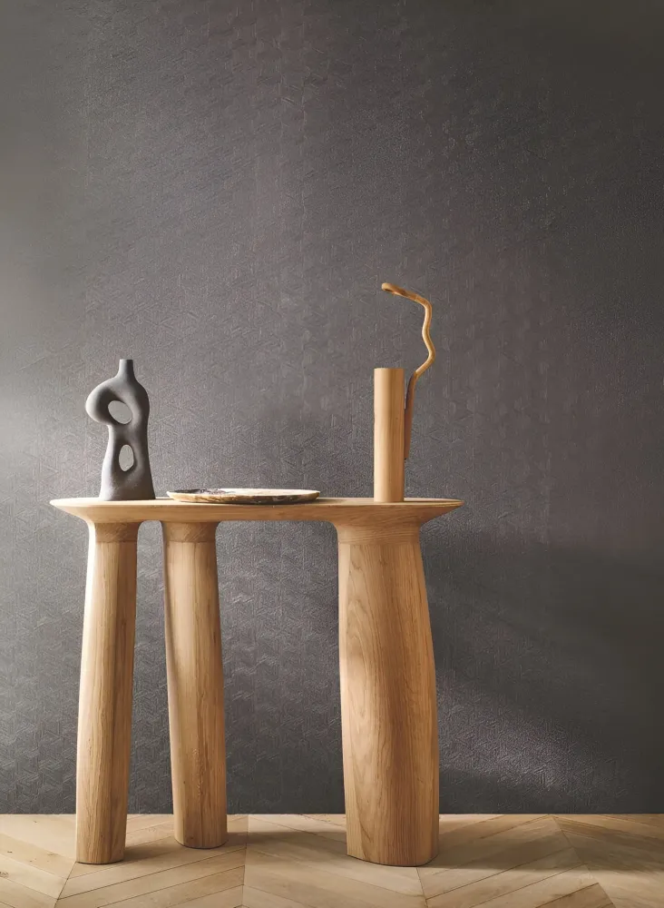 Tapeta strukturalna geometryczna inspirowana liśćmi bananowca LINDU - TRAVERTIN beżowy
