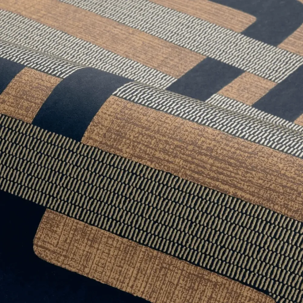 Tapeta strukturalna z geometrycznym wzorem MATJARA - NOIR/DORÉ brązowy