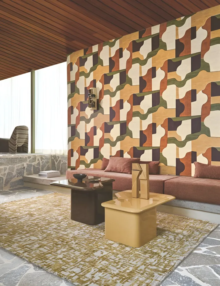 Tapeta strukturalna imitująca drewno z geometrycznym wzorem MODERNISMO - BLUSH/VANILLE pomarańczowy