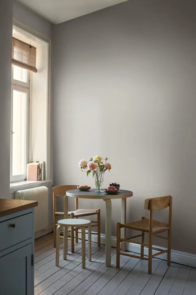 Tapeta strukturalna imitująca len LINEN - FLAX FIBER szarobeżowy