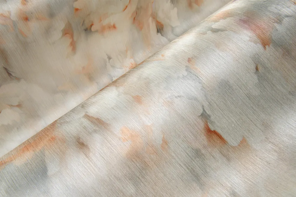 Tapeta tekstylna jedwabna z motywem płatków kwiatów SILK BOMBIS różowy z niebieskim