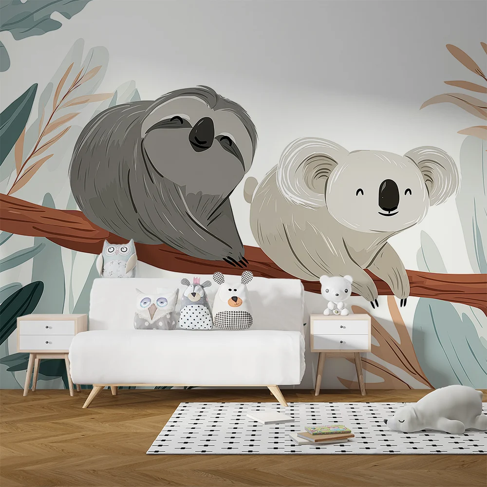 Tapety dla dzieci | Leniwy i koala na gałęzi pośród roślinności