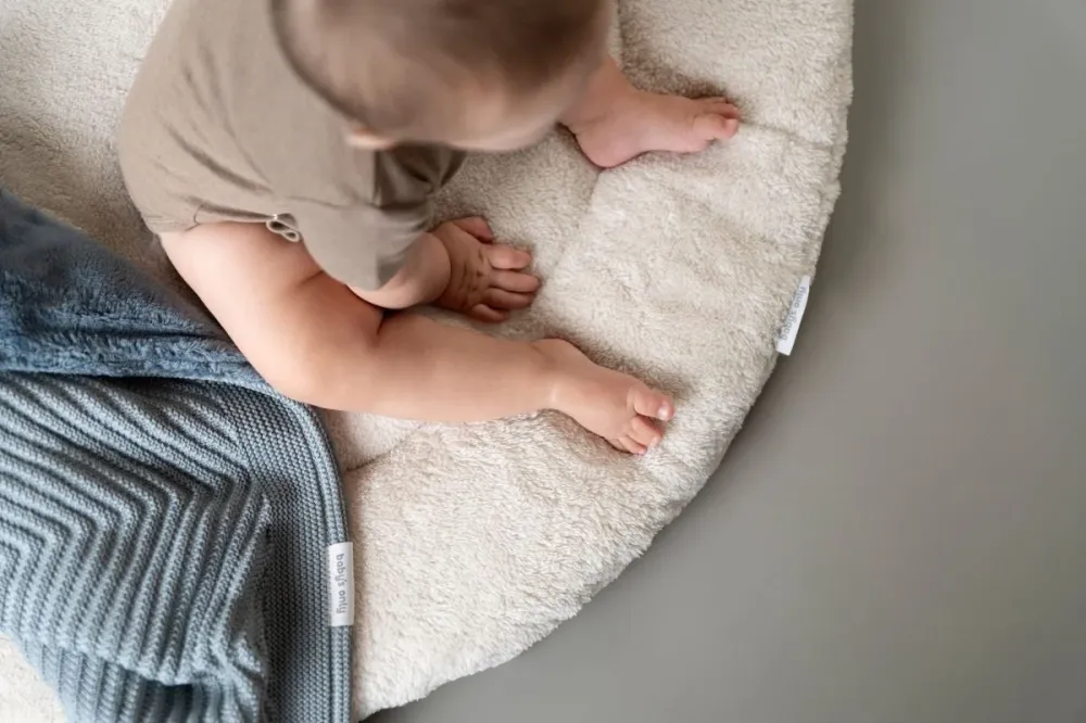 Baby's Only Dywanik do kojca Cozy Warm Linen 90cm