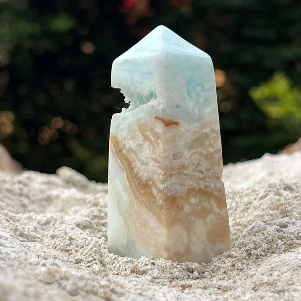 Tower/Obelisc Calcit Blue Caribbean M7