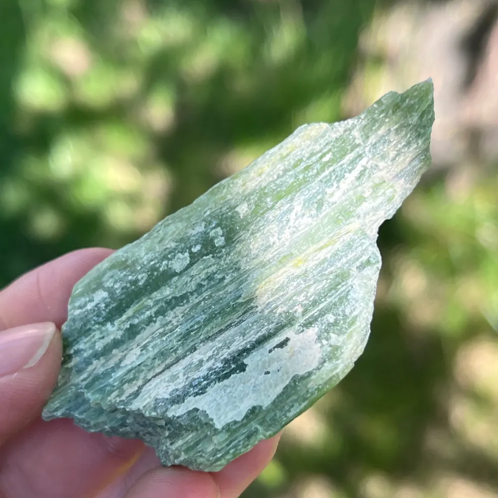Tremolite Gross Stone M4