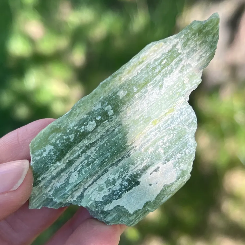 Tremolite Gross Stone M4