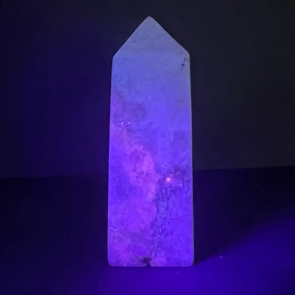 Turn/ Obelisc Hackmanit UV Reactive M3