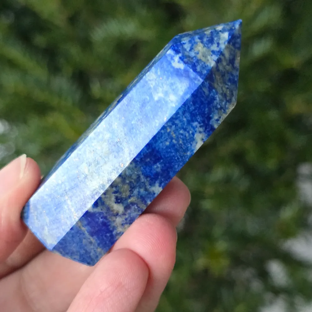 Wież/obelisk z lapis lazuli m10