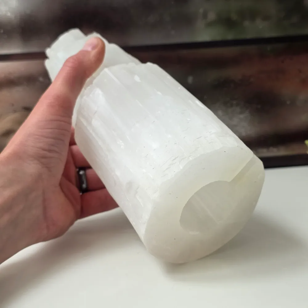 Świecznik selenitowy Iceberg 25 cm