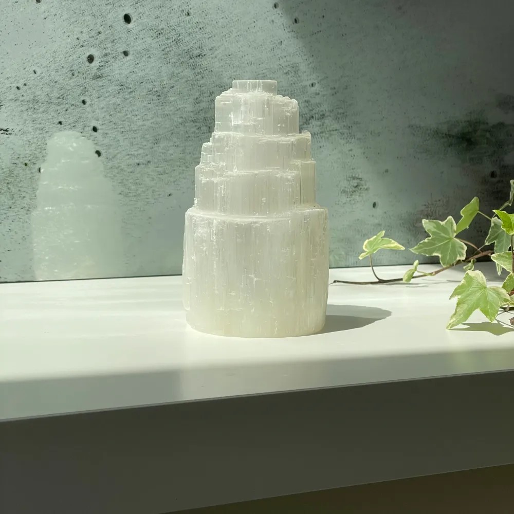 Świecznik z selenitu Iceberg 15 cm