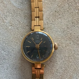 Zegarek damski Zaria, mechaniczny, ZSRR, lata 60-te