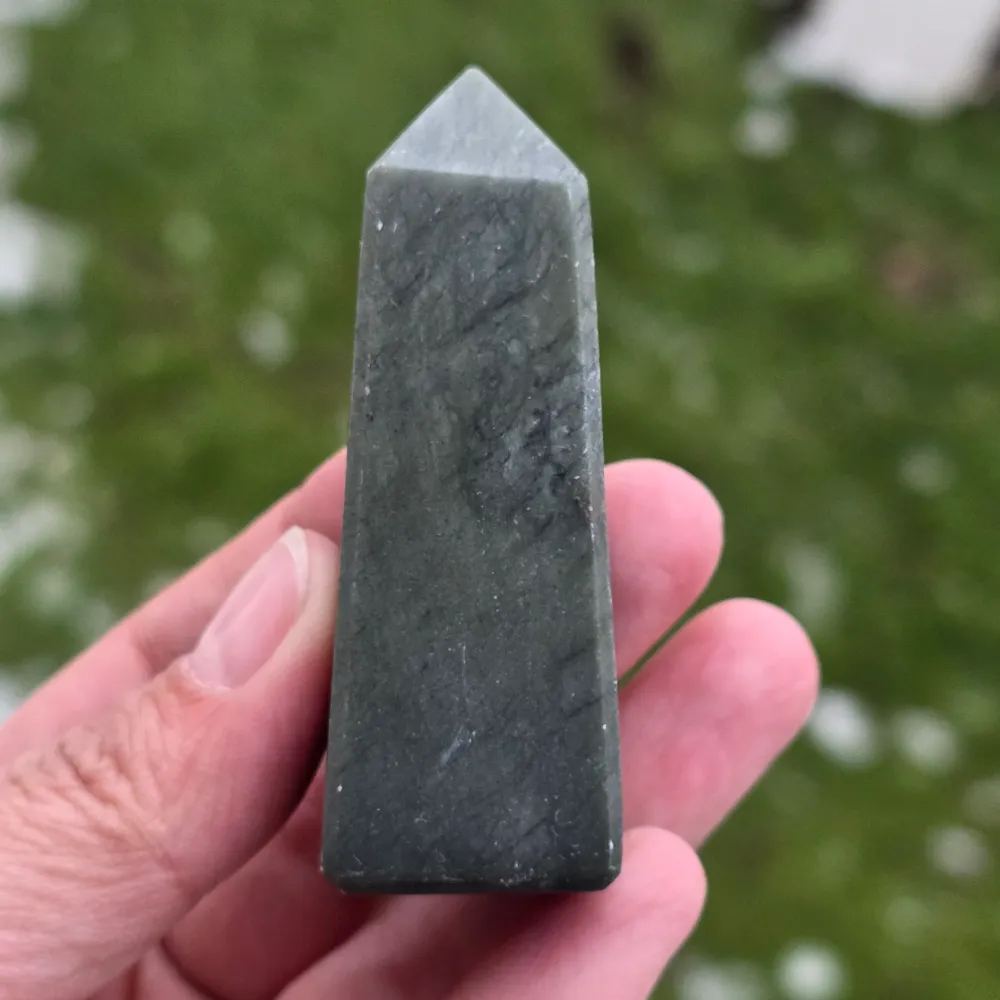 Zielony Jadeitowy Obelisk, Nefrit | Model 2